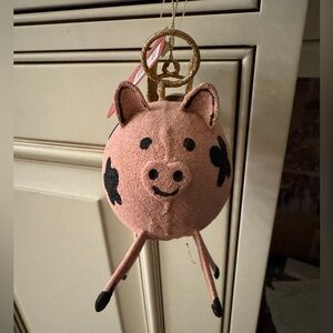NWT Pig Ornament with Gold Wings